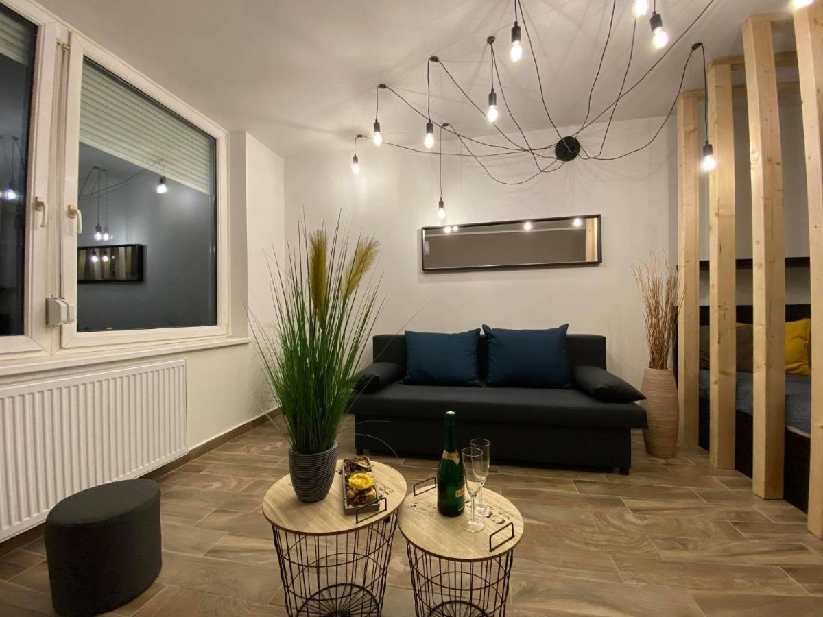 Loft Apartman X. Ker. Boedapest Buitenkant foto