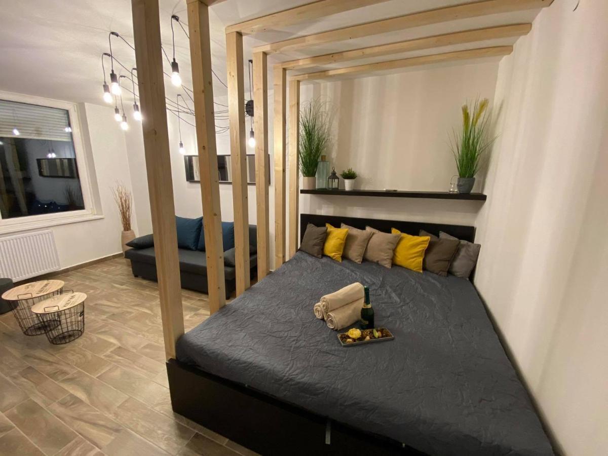 Loft Apartman X. Ker. Boedapest Buitenkant foto