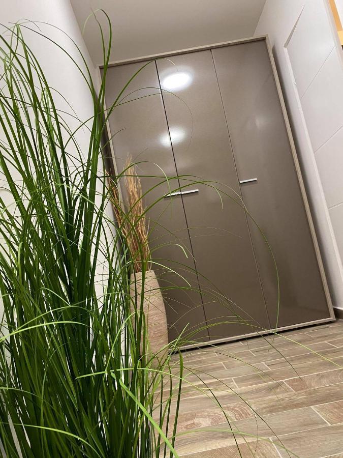 Loft Apartman X. Ker. Boedapest Buitenkant foto